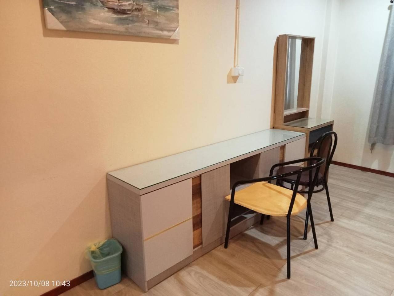 Supachai Inn Ban ba Ngan Zewnętrze zdjęcie